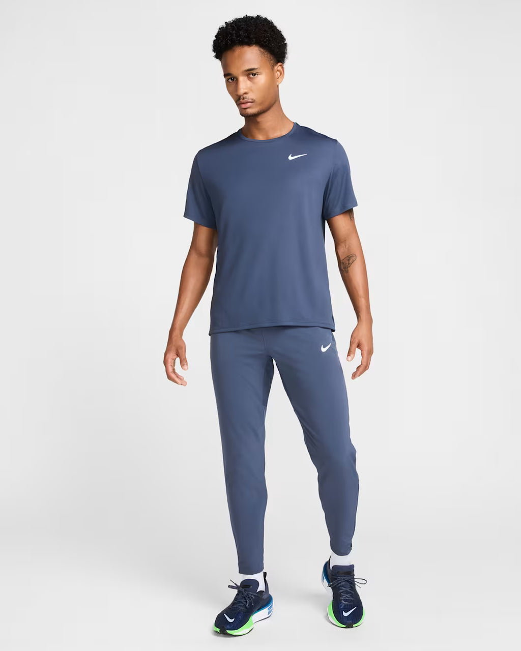 Pantalon de running tissé Dri-FIT pour homme Nike Stride